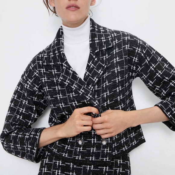 NWT Zara Metallic Sweater Jacket Cardigan with Jeweled Buttons - Picture 4 of 16